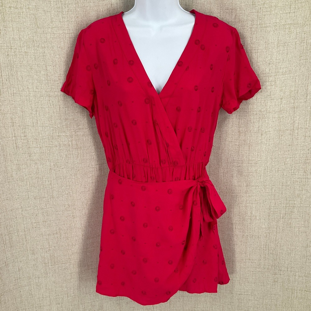 ETT:TWA By Anthropologie Hot Pink Greenbrier Embroidery Wrap V-Neck Romper Sz S